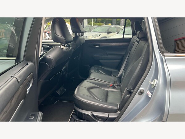 Used Toyota Highlander 2021 for sale - 76307313: Photo 15