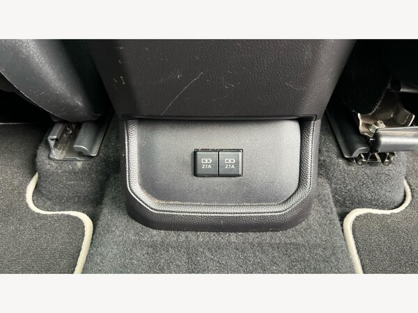 Used Toyota Highlander 2021 for sale - 76307313: Photo 24