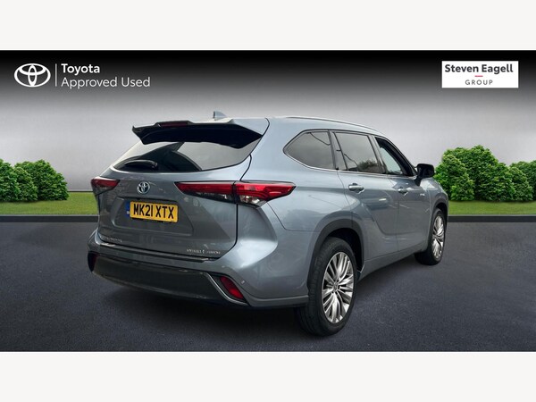 Used Toyota Highlander 2021 for sale - 76307313: Photo 2