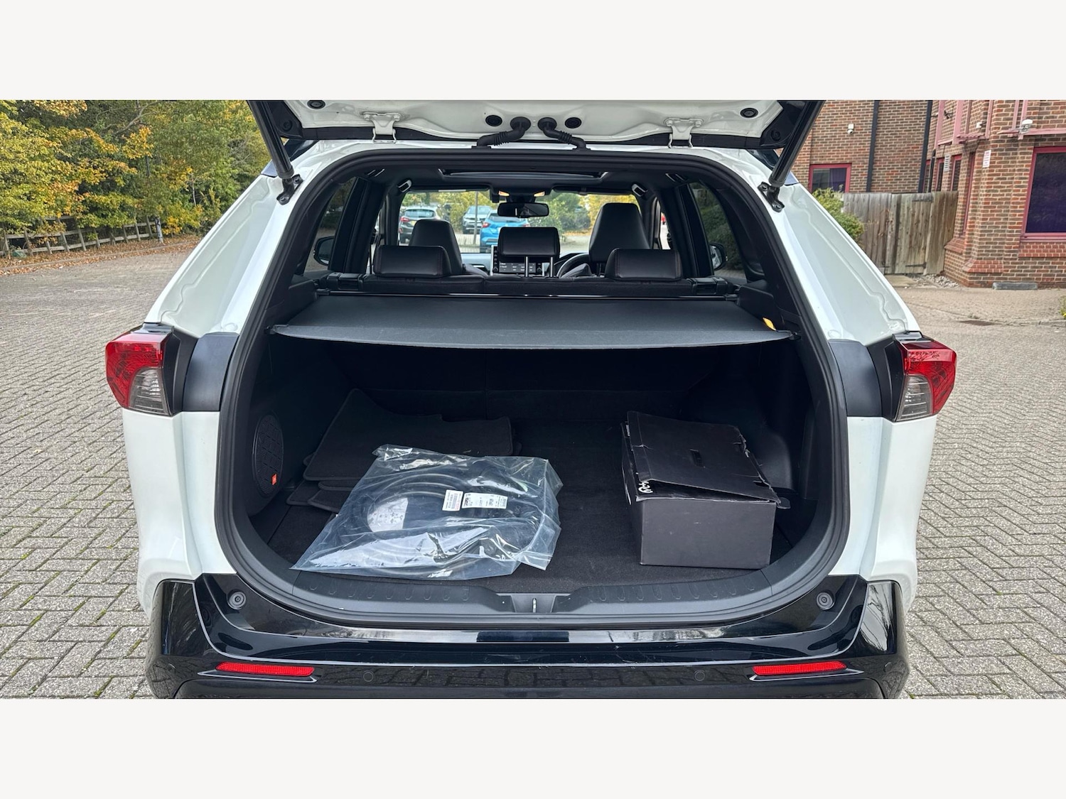 Used Toyota RAV4 2022 for sale - 76752541: Photo 16