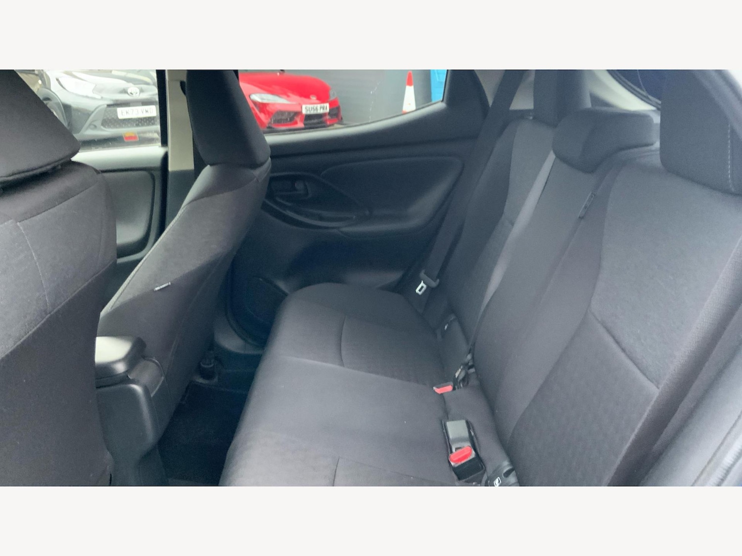 Used Toyota Yaris 2022 for sale - 76360423: Photo 15