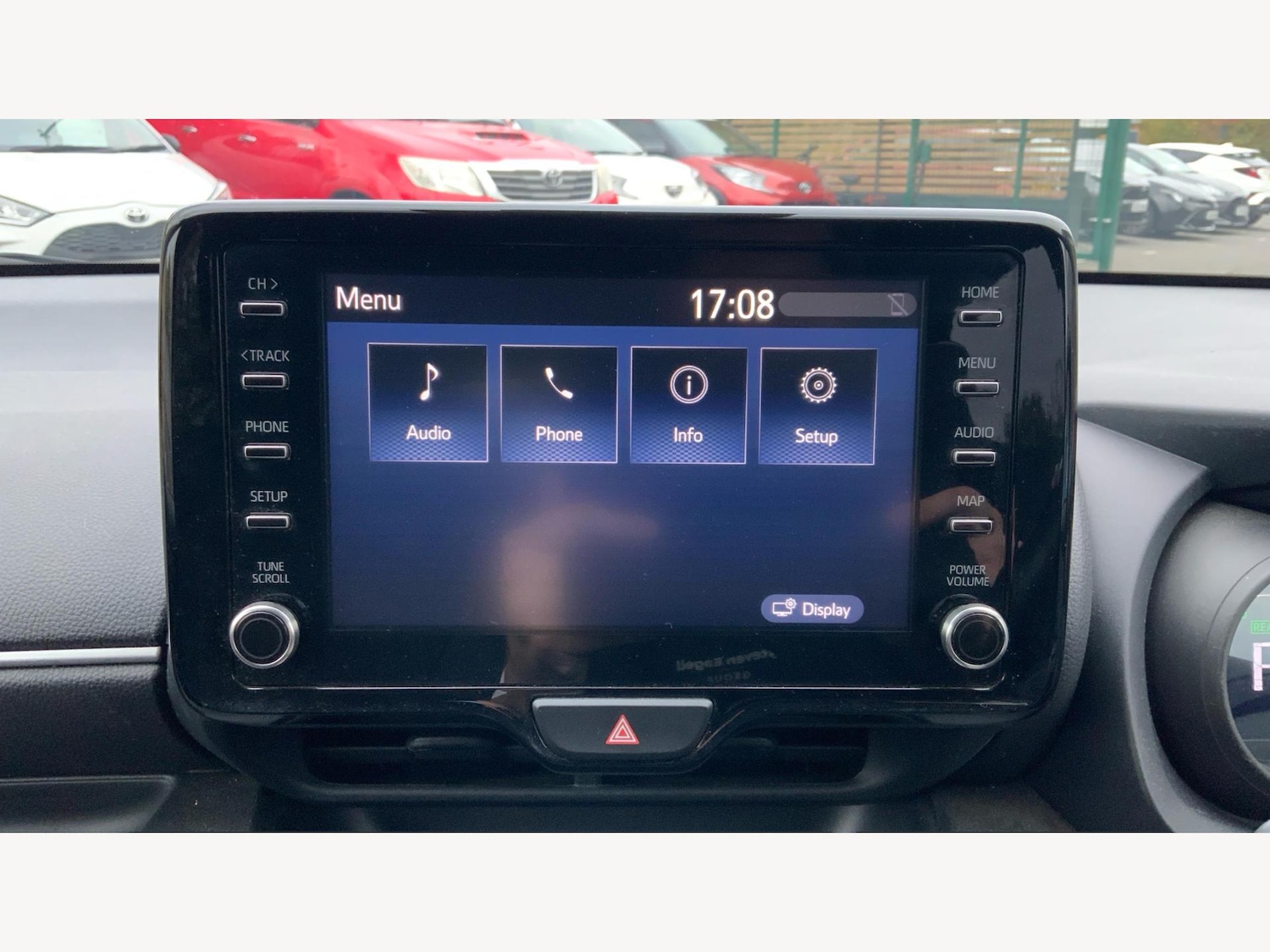Used Toyota Yaris 2022 for sale - 76360423: Photo 23