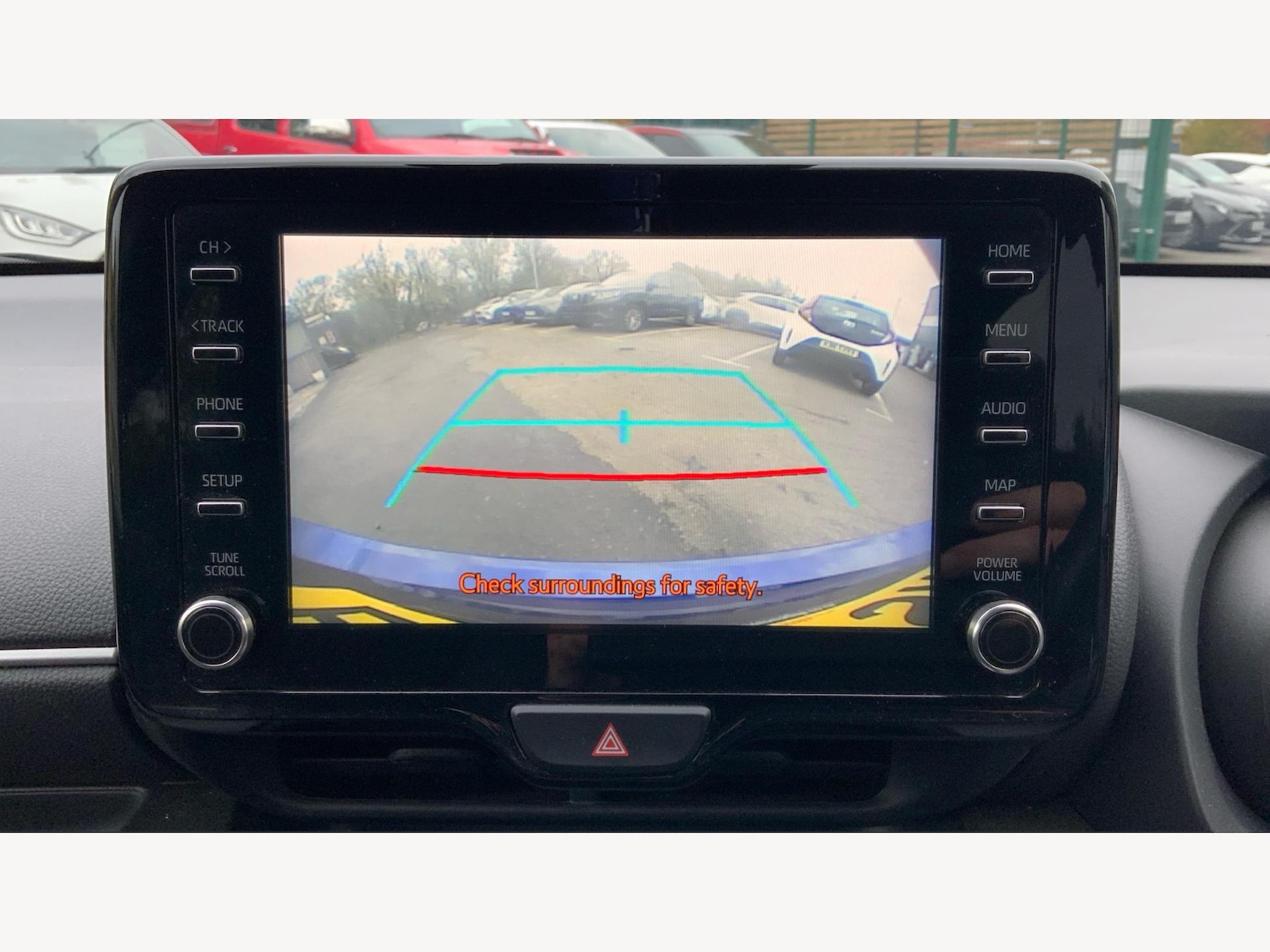 Used Toyota Yaris 2022 for sale - 76360423: Photo 25