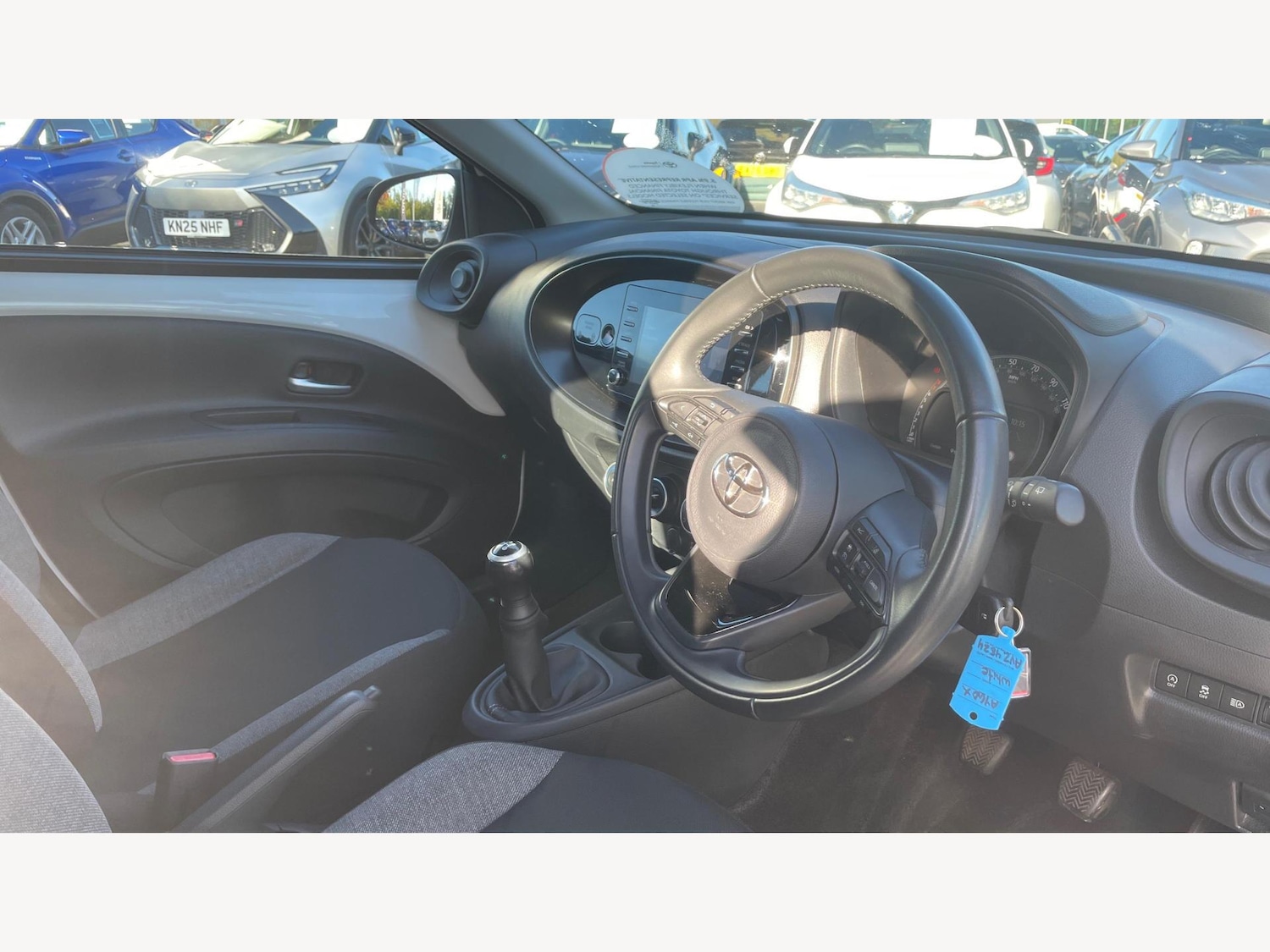 Used Toyota Aygo X 2023 for sale - 76337369: Photo 13