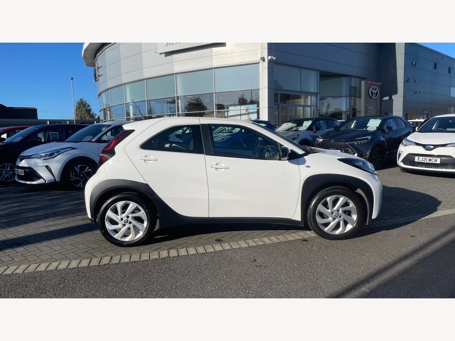 Used Toyota Aygo X 2023 for sale - 76337369: Photo 18