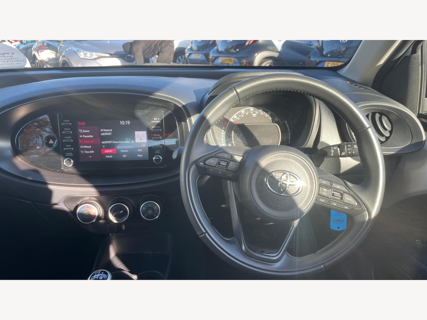 Used Toyota Aygo X 2023 for sale - 76337369: Photo 8