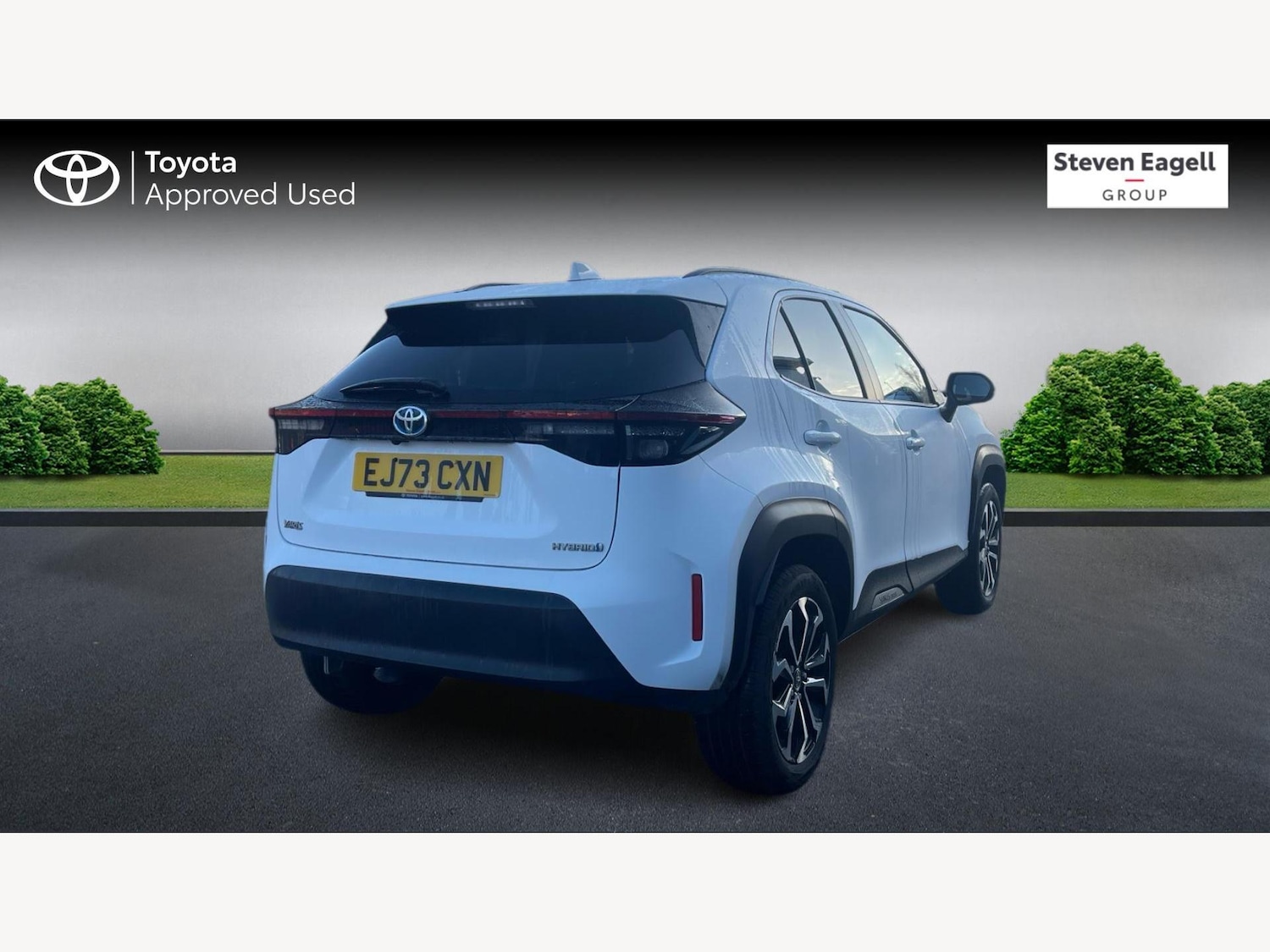 Used Toyota Yaris Cross 2023 for sale - 77633982: Photo 2