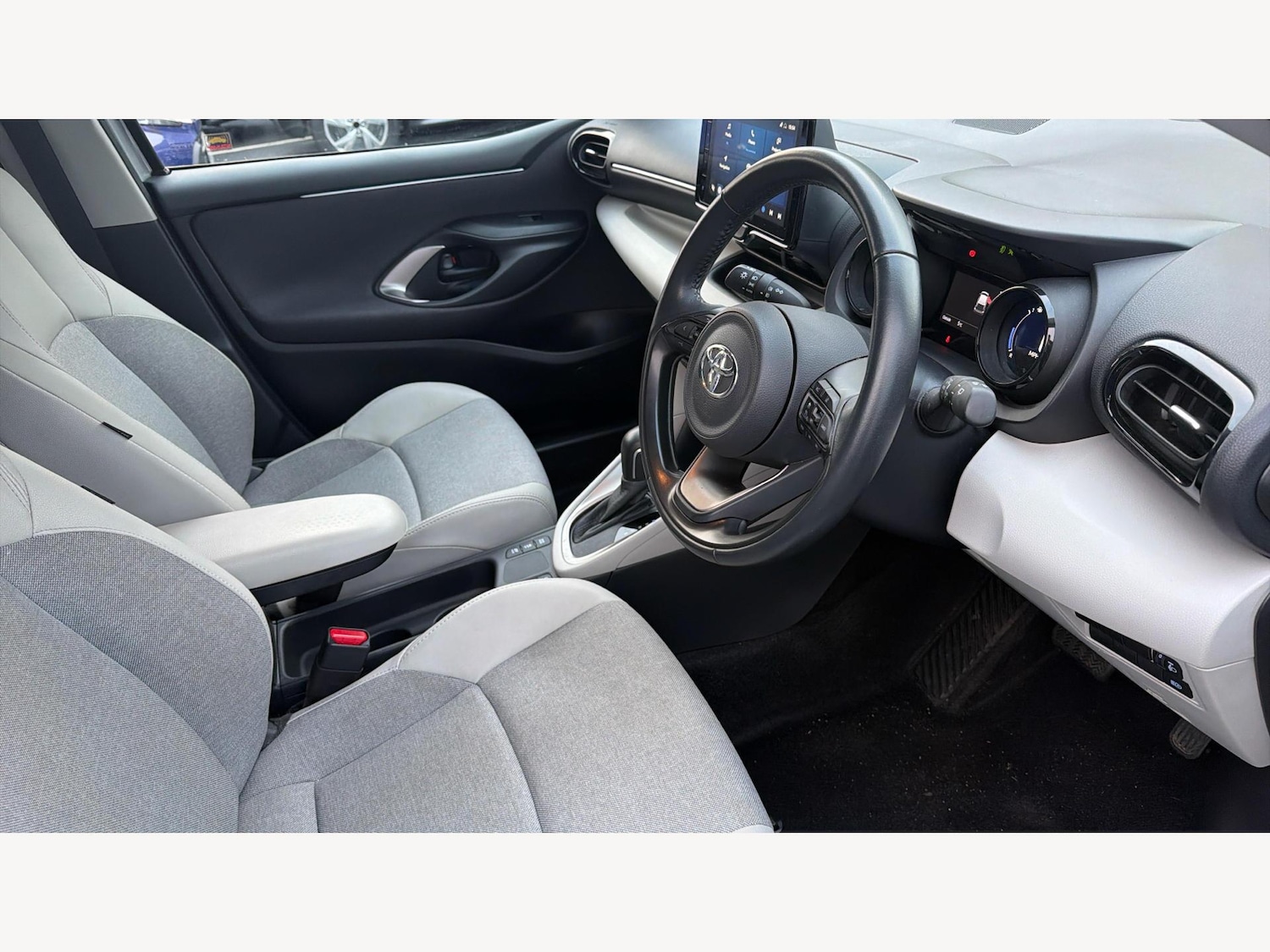 Used Toyota Yaris 2023 for sale - 76918571: Photo 13
