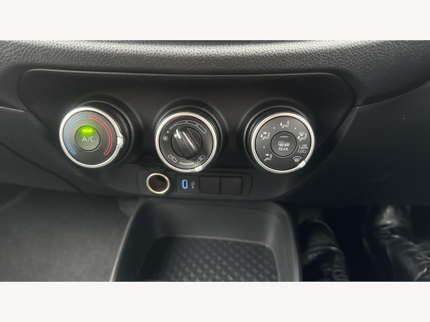 Used Toyota Aygo X 2024 for sale - 77612823: Photo 25