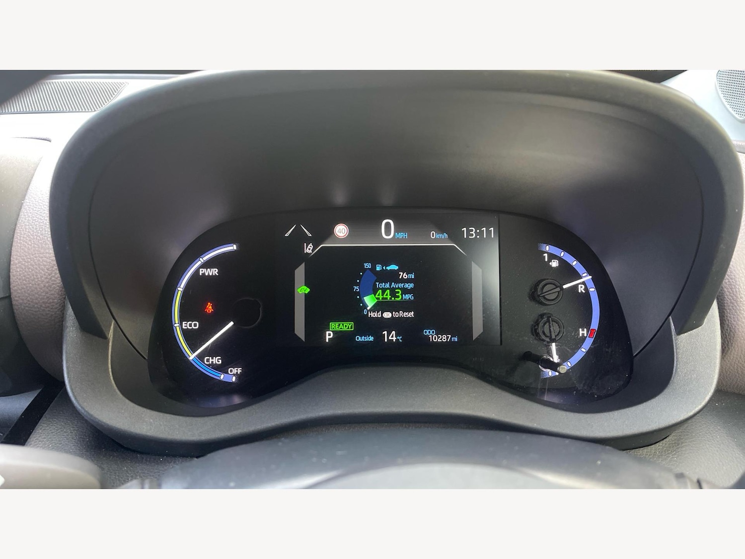 Used Toyota Yaris Cross 2024 for sale - 76550287: Photo 11