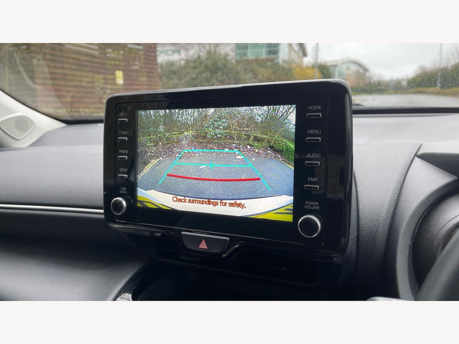 Used Toyota Yaris Cross 2023 for sale - 77633750: Photo 22