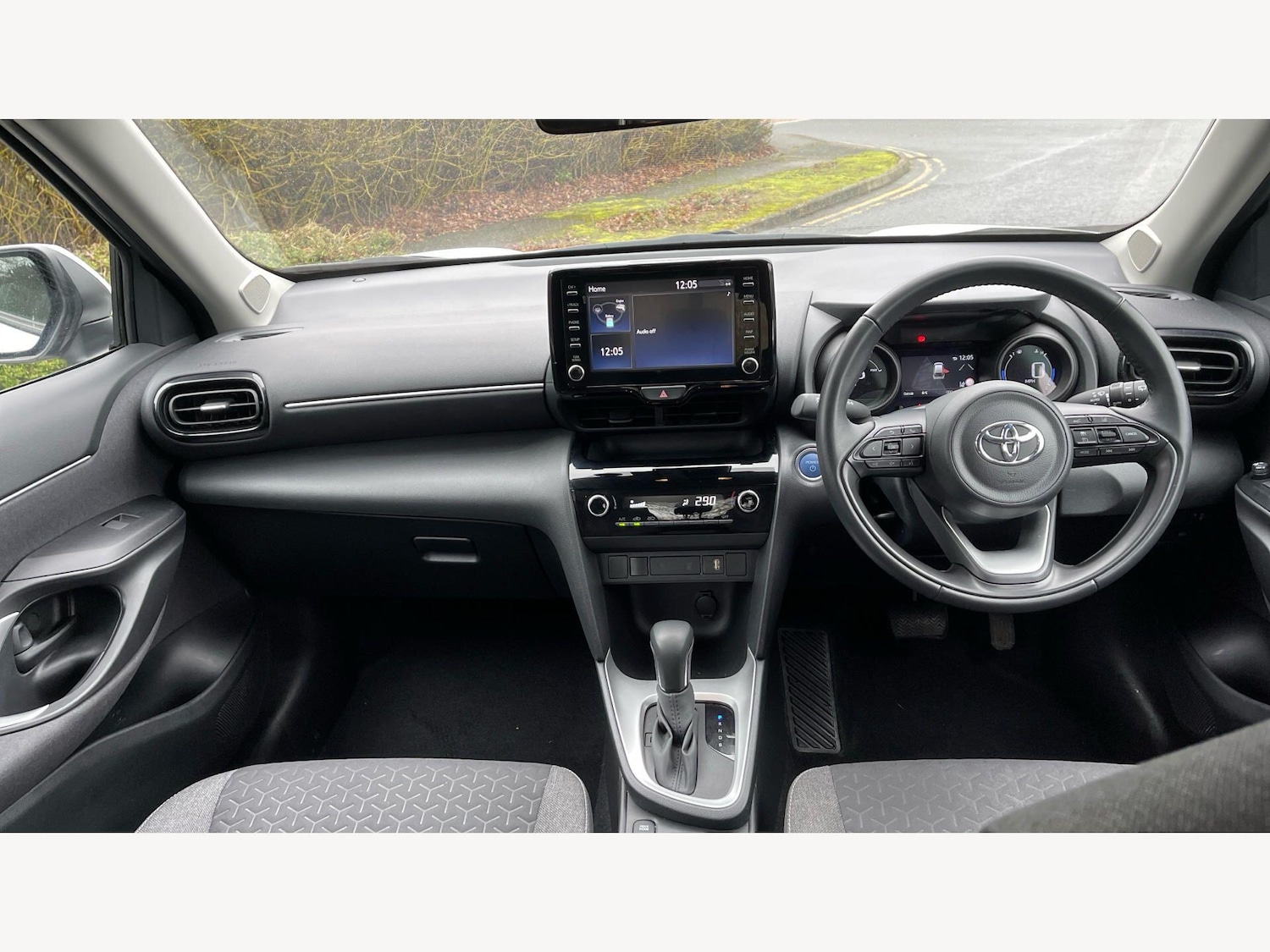 Used Toyota Yaris Cross 2023 for sale - 77633750: Photo 7