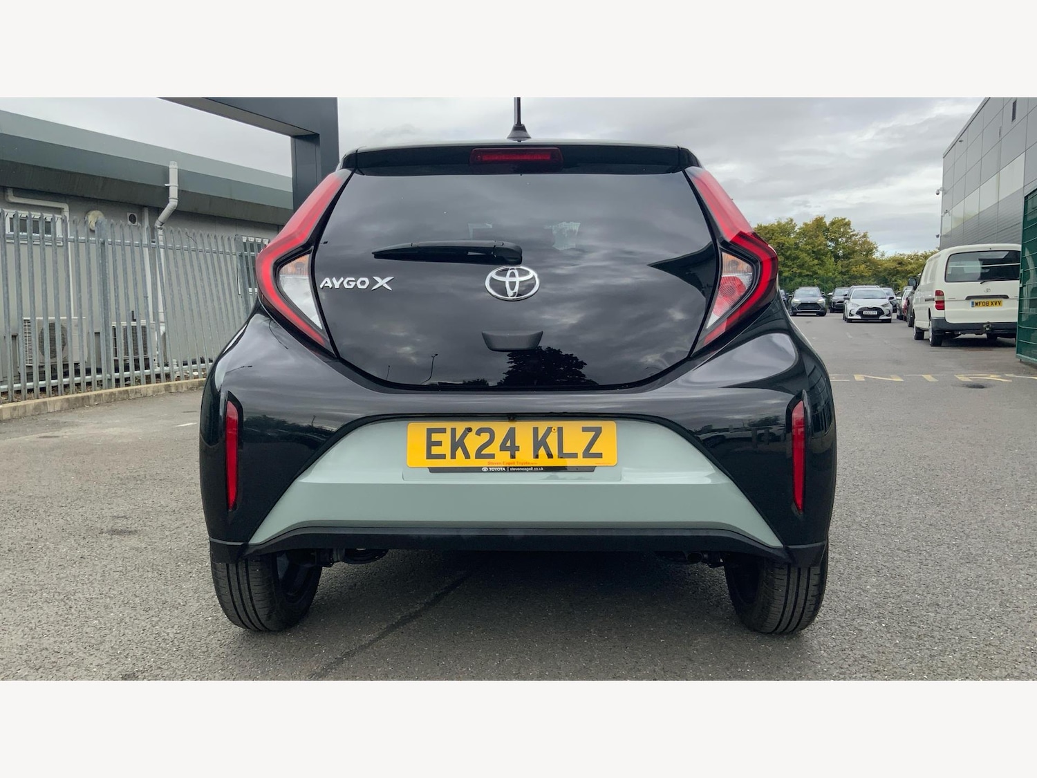 Vehicle 21
