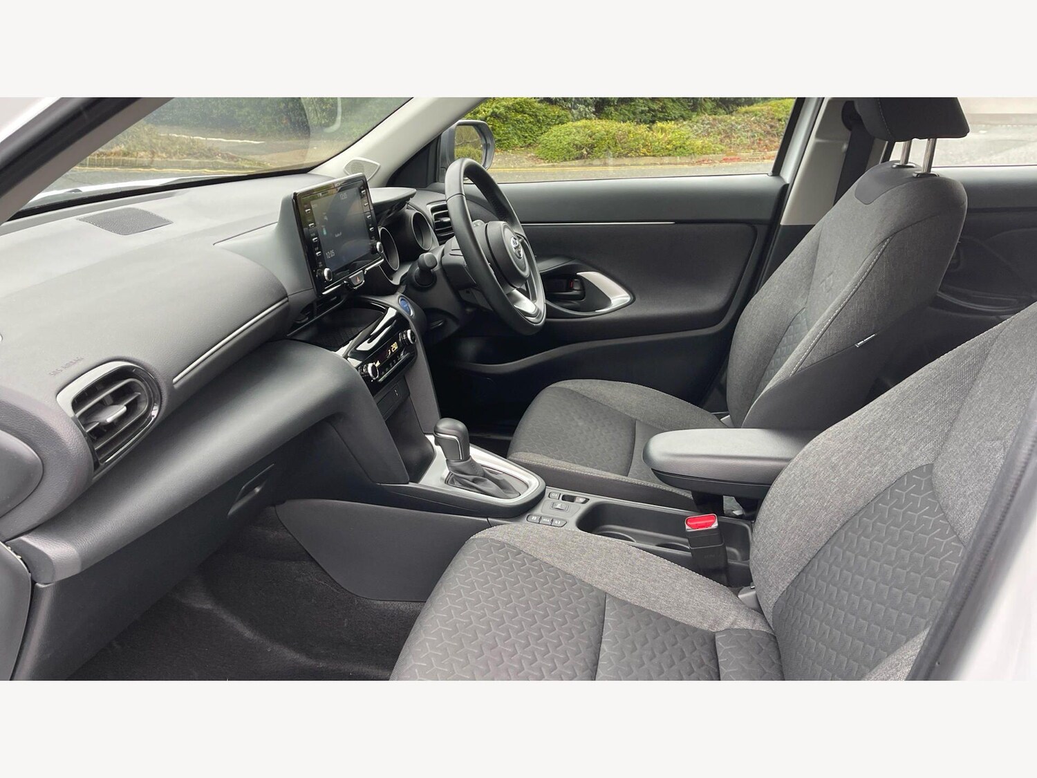 Used Toyota Yaris Cross 2023 for sale - 77978531: Photo 12