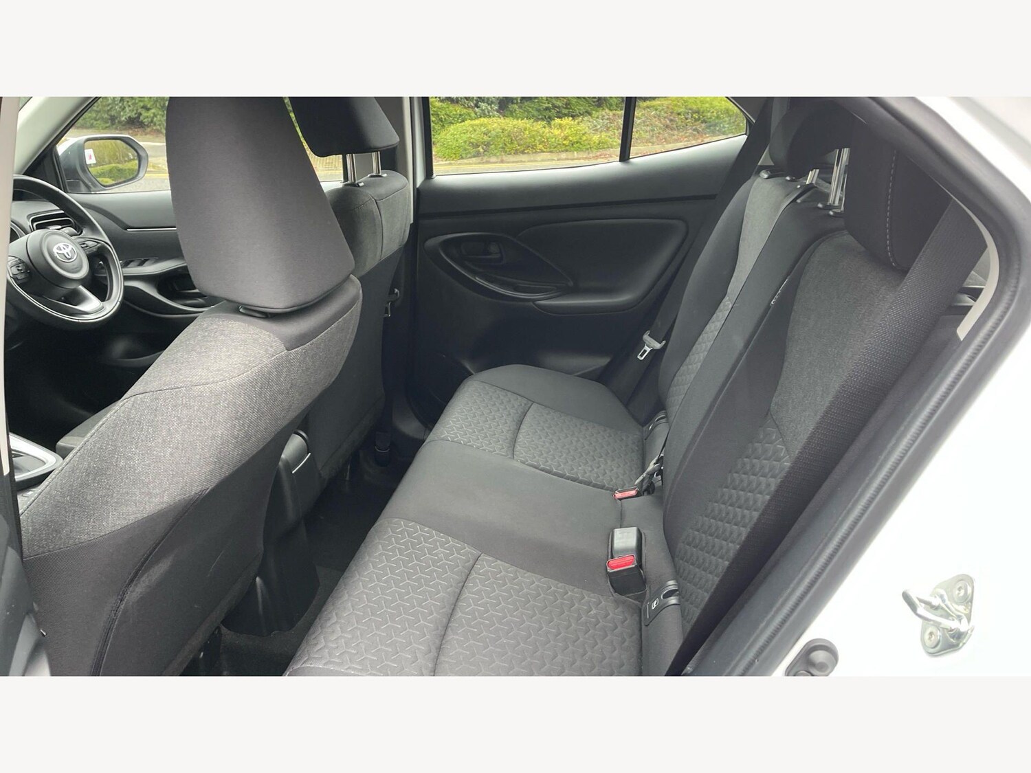 Used Toyota Yaris Cross 2023 for sale - 77978531: Photo 15