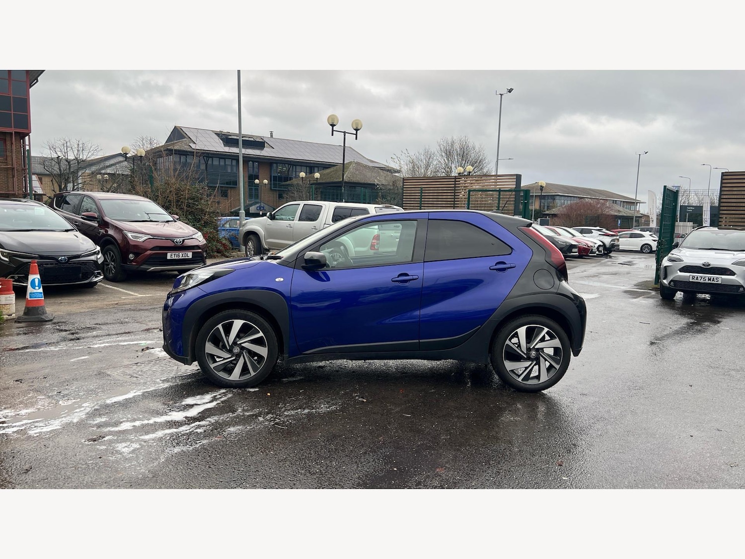 Used Toyota Aygo X 2024 for sale - 77633981: Photo 19