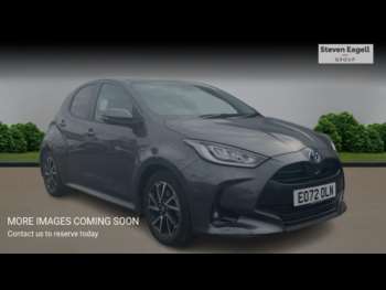 2022 (72) - 1.5 VVT-h Design Hatchback 5dr Petrol Hybrid E-CVT Euro 6 (s/s) (116 ps)