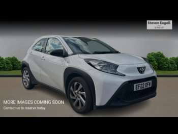 2022 (22) - 1.0 VVT-i Pure Hatchback 5dr Petrol Manual Euro 6 (s/s) (72 ps)