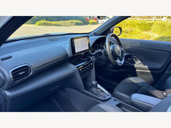 Used Toyota Yaris Cross 2023 for sale - 76306813: Photo 12