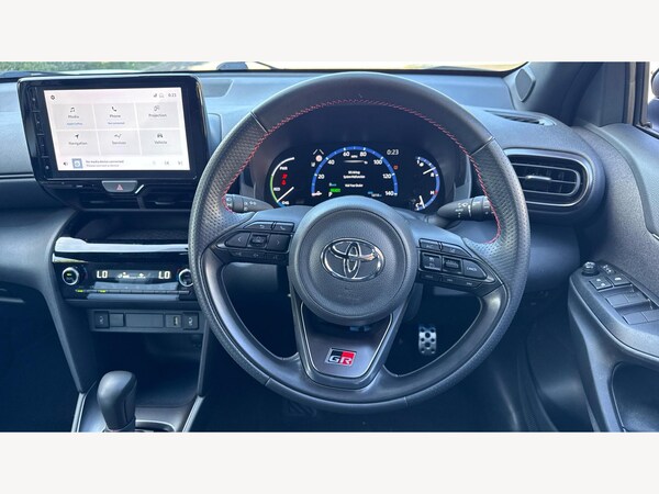 Used Toyota Yaris Cross 2023 for sale - 76306813: Photo 8