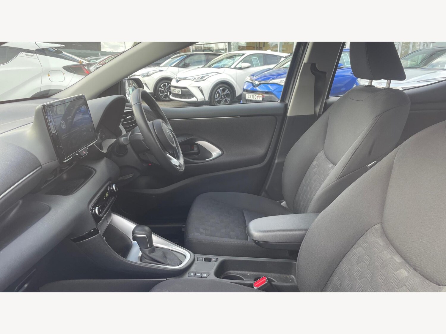 Used Toyota Yaris 2024 for sale - 76409417: Photo 12