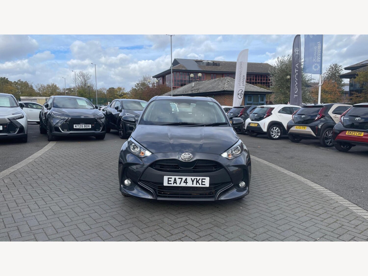 Used Toyota Yaris 2024 for sale - 76409417: Photo 17