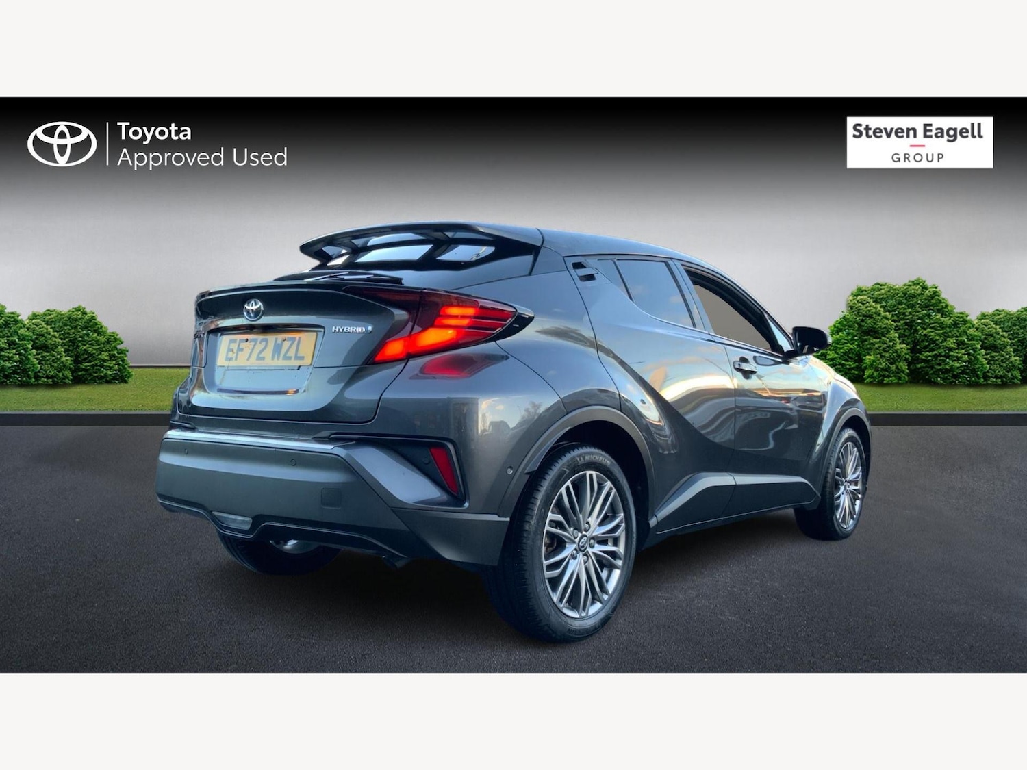 Used Toyota C-HR 2023 for sale - 77612352: Photo 2