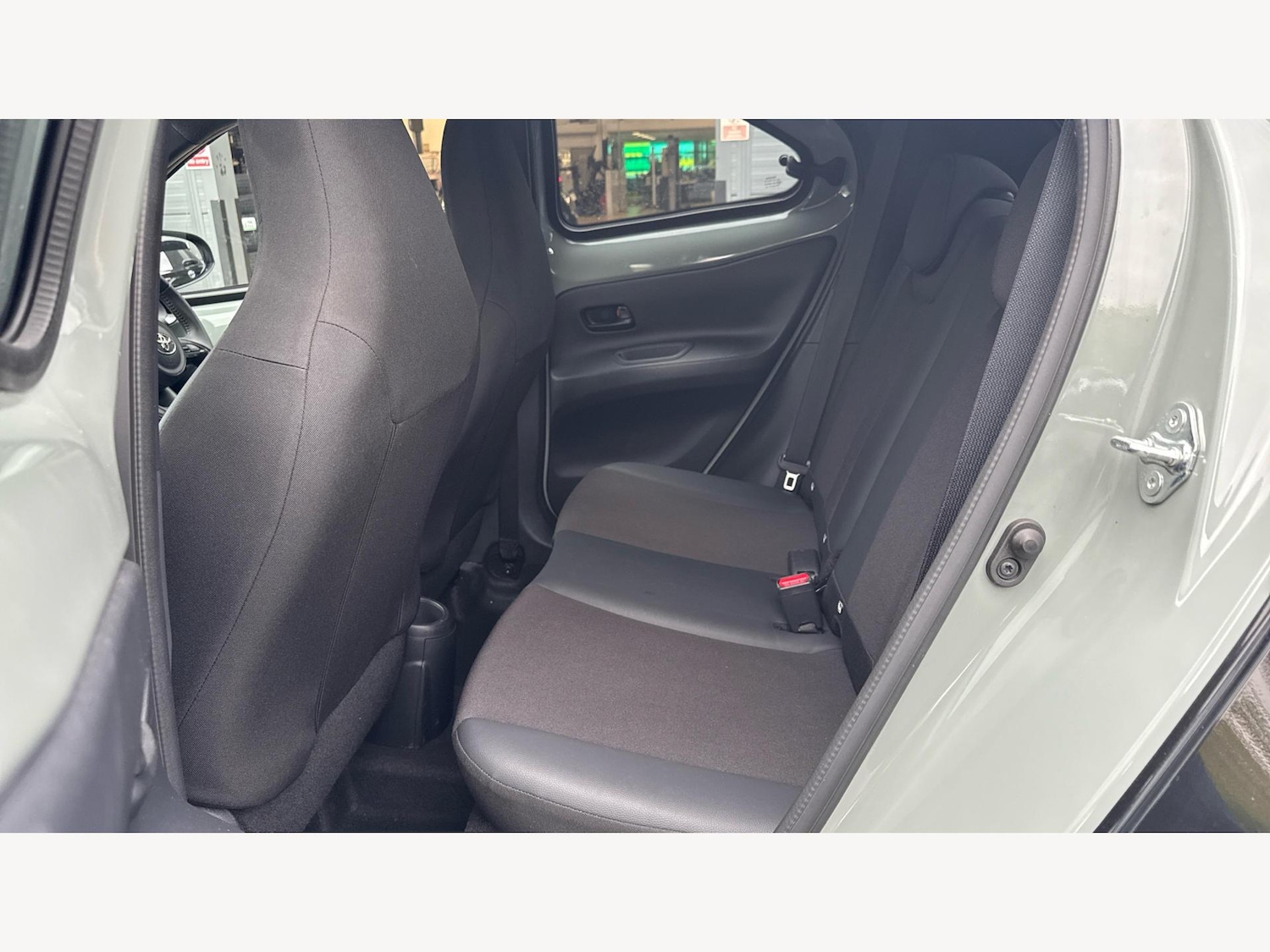 Used Toyota Aygo X 2024 for sale - 76108948: Photo 15