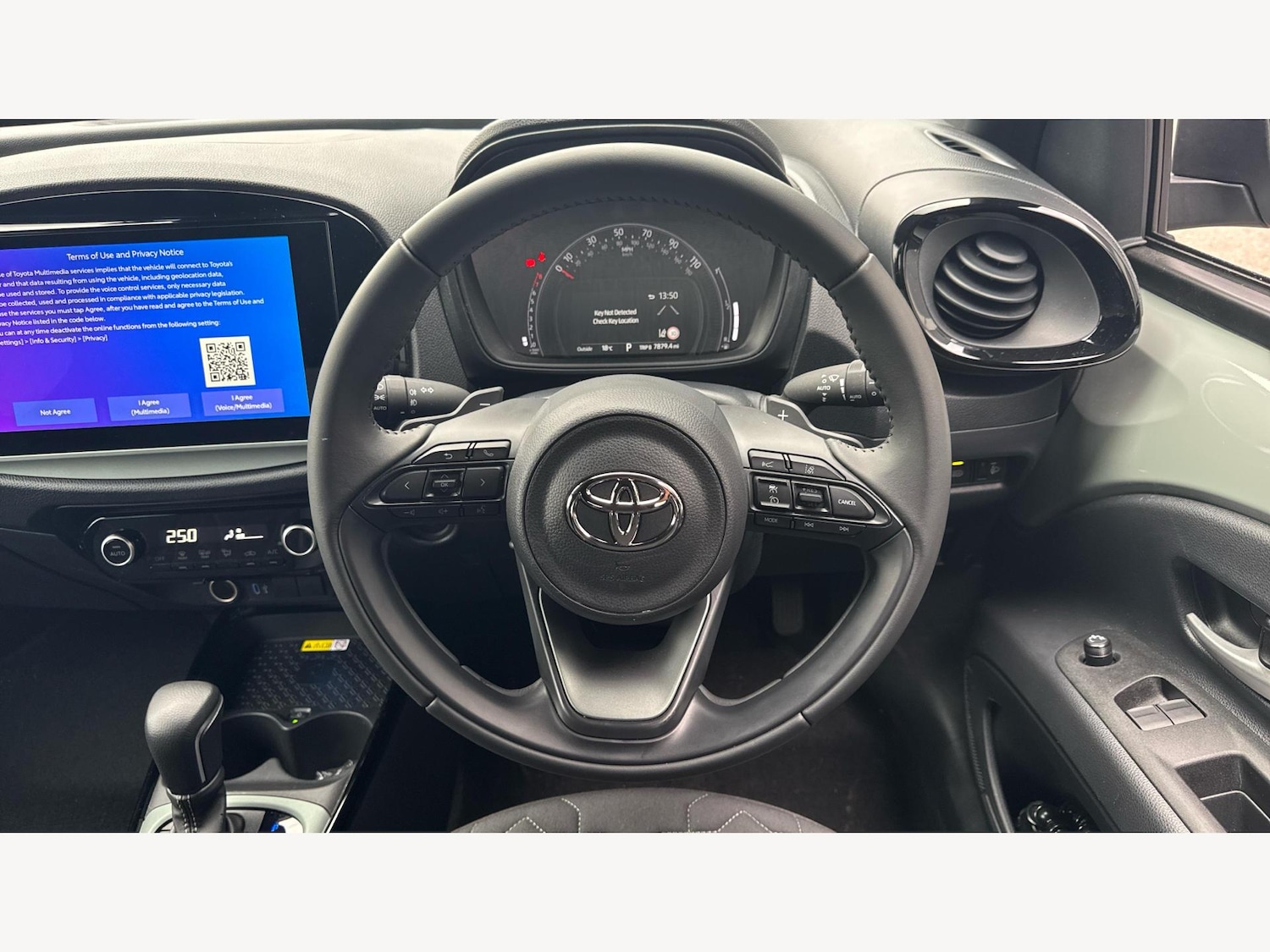 Used Toyota Aygo X 2024 for sale - 76108948: Photo 8