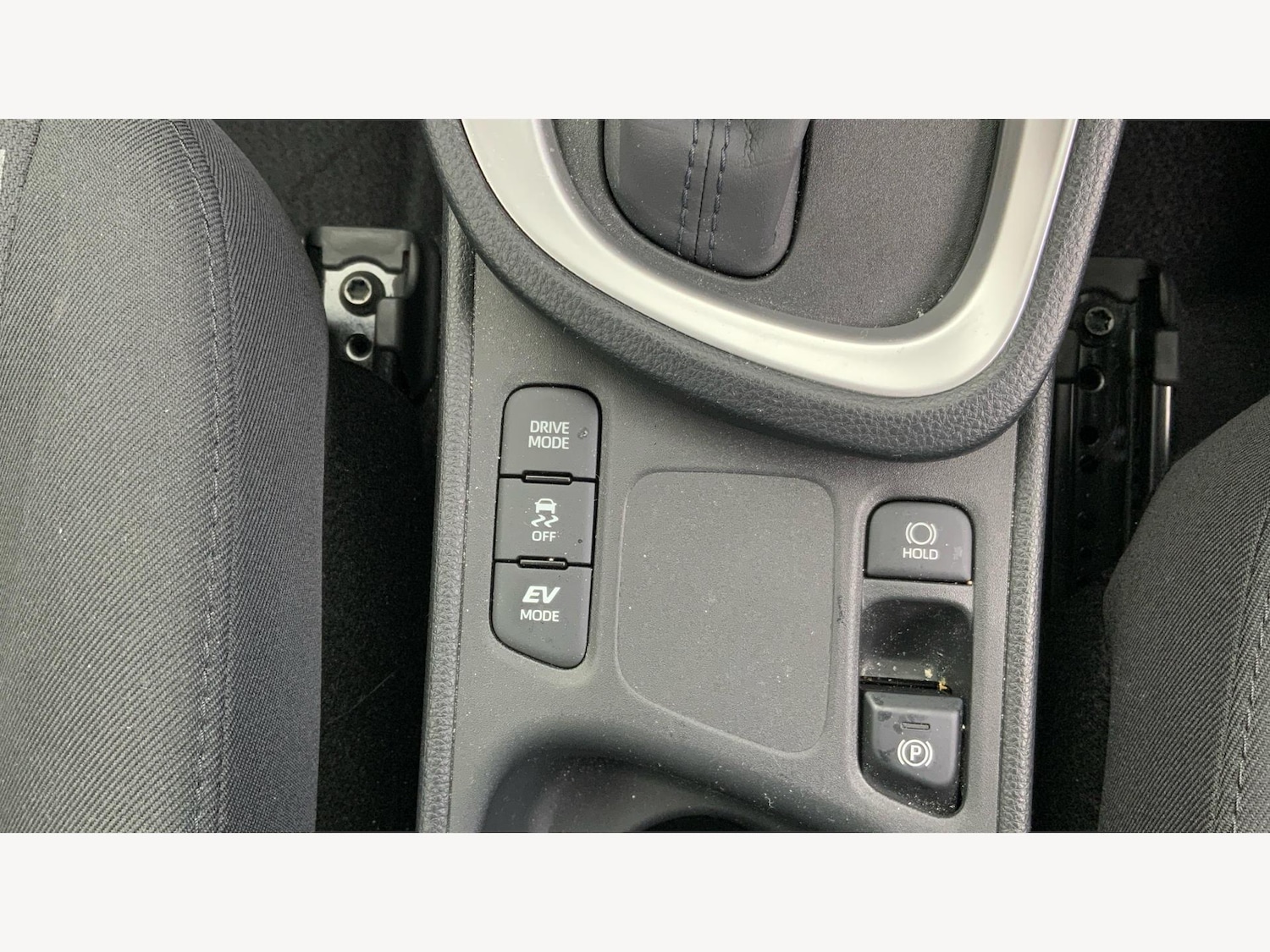 Used Toyota Yaris Cross 2024 for sale - 76399043: Photo 26