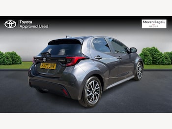 Used Toyota Yaris 2023 for sale - 78843540: Photo