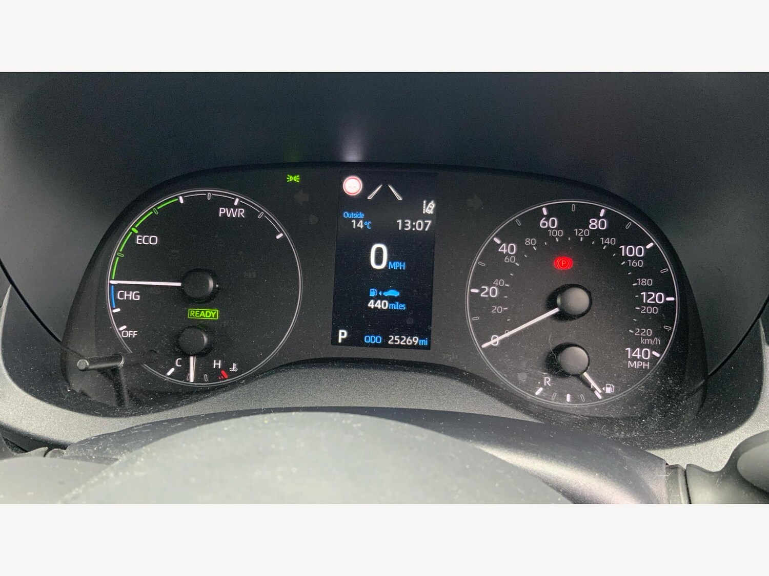 Used Toyota Yaris 2023 for sale - 76562107: Photo 11