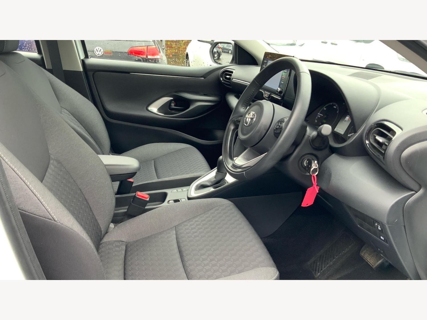 Used Toyota Yaris 2023 for sale - 76562107: Photo 13
