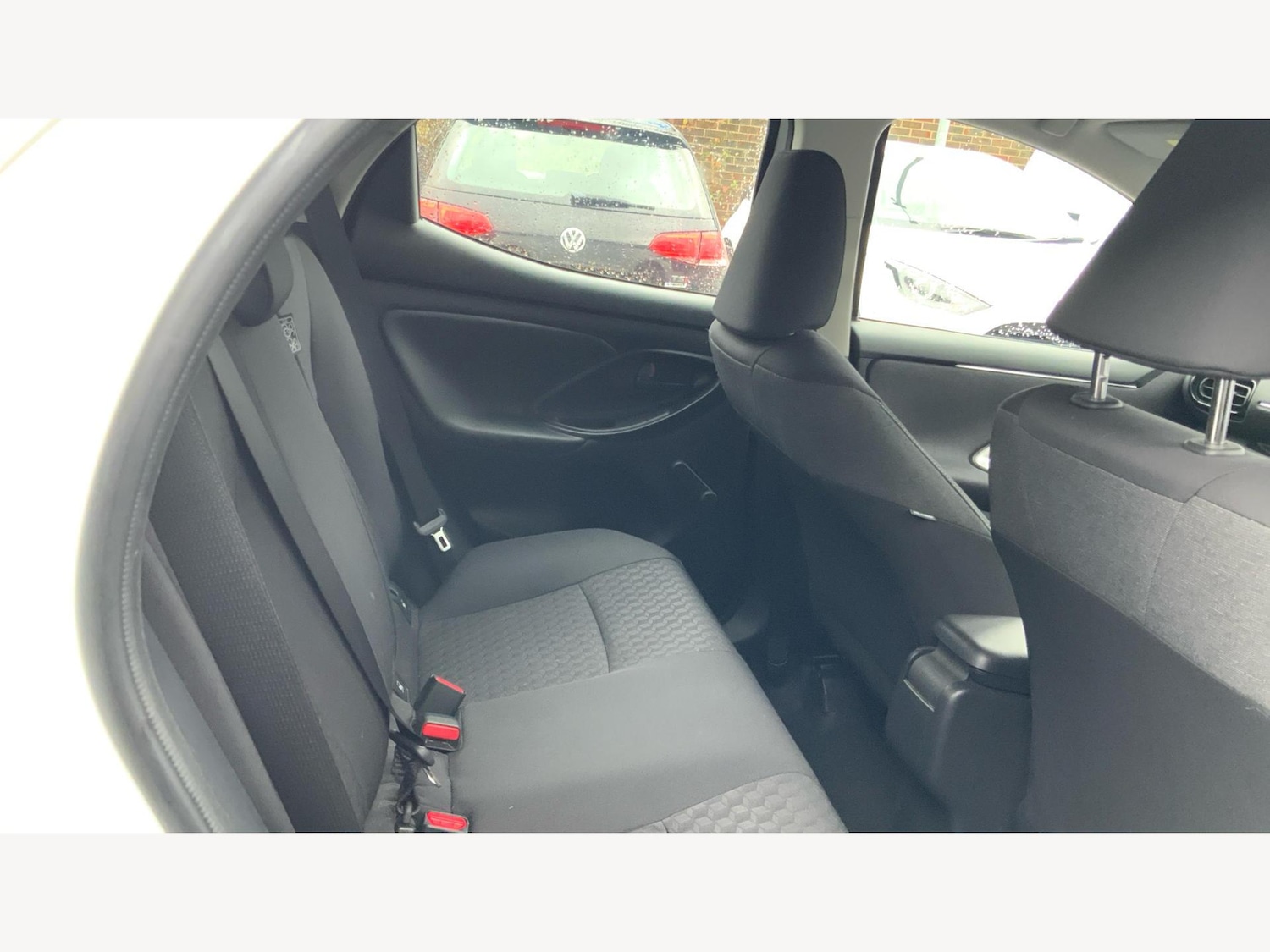 Used Toyota Yaris 2023 for sale - 76562107: Photo 14