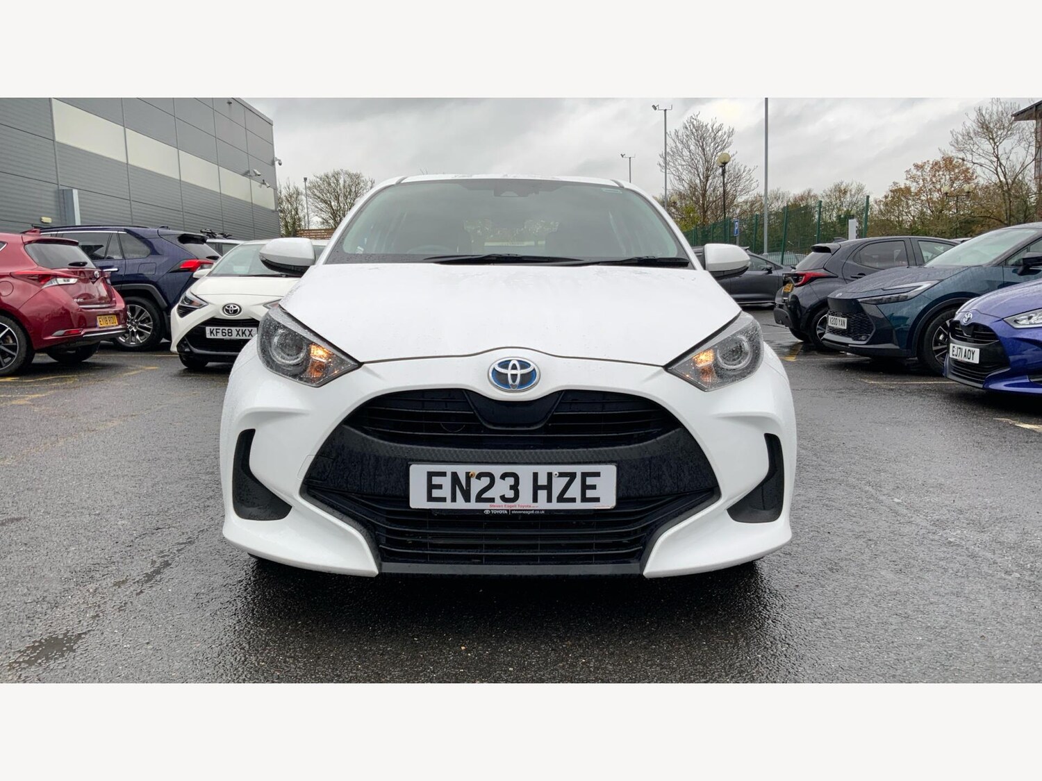 Used Toyota Yaris 2023 for sale - 76562107: Photo 17