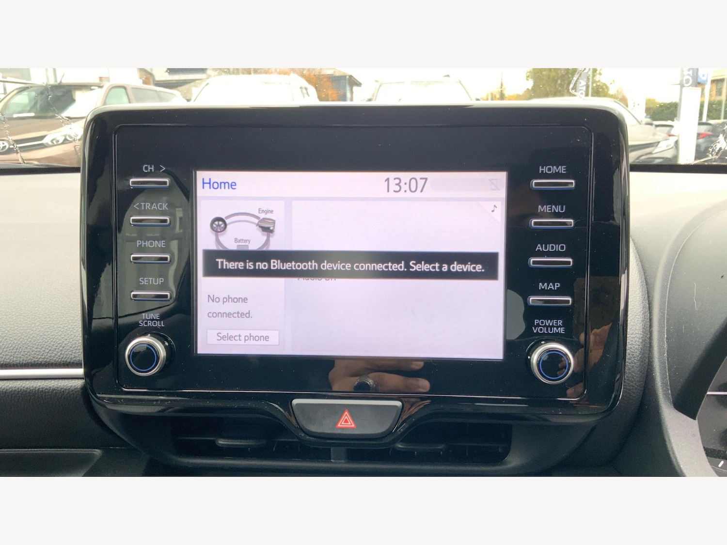 Used Toyota Yaris 2023 for sale - 76562107: Photo 22