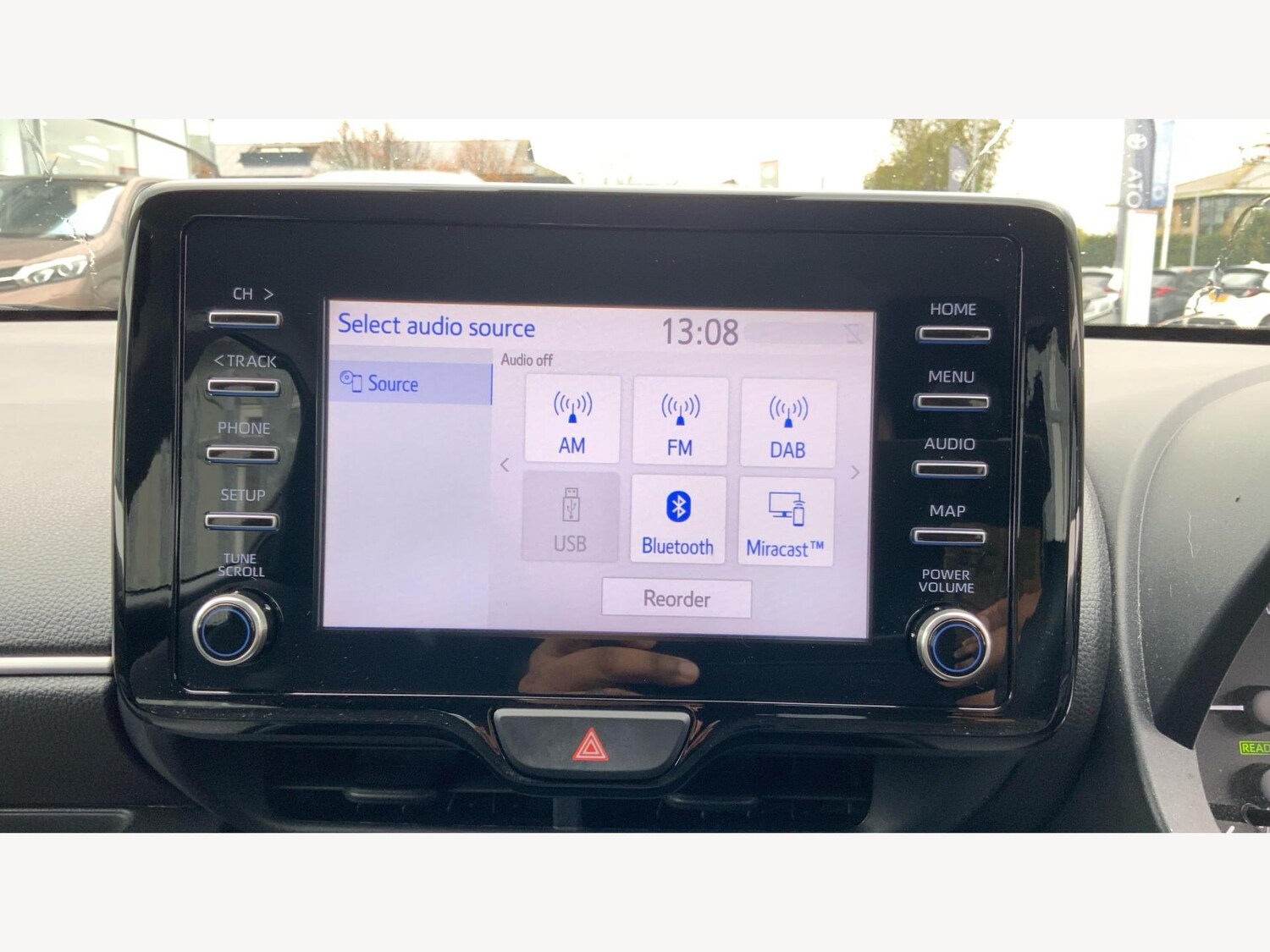 Used Toyota Yaris 2023 for sale - 76562107: Photo 25