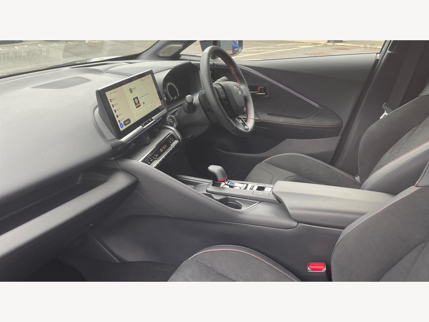 Used Toyota C-HR 2025 for sale - 76597047: Photo 12