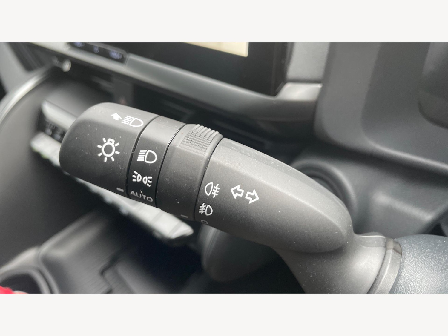 Used Toyota C-HR 2025 for sale - 76597047: Photo 27