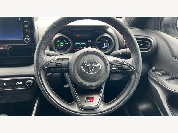 Used Toyota Yaris 2023 for sale - 75720848: Photo 10