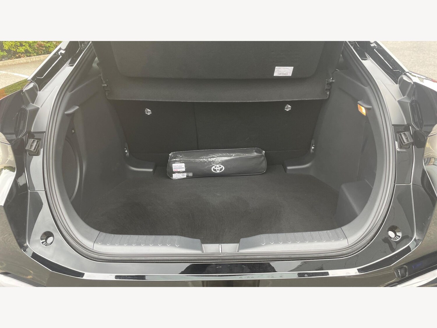 Used Toyota C-HR 2025 for sale - 77439866: Photo 16