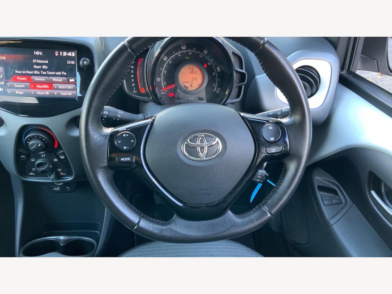 Used Toyota AYGO for sale - 76473681: Photo 10