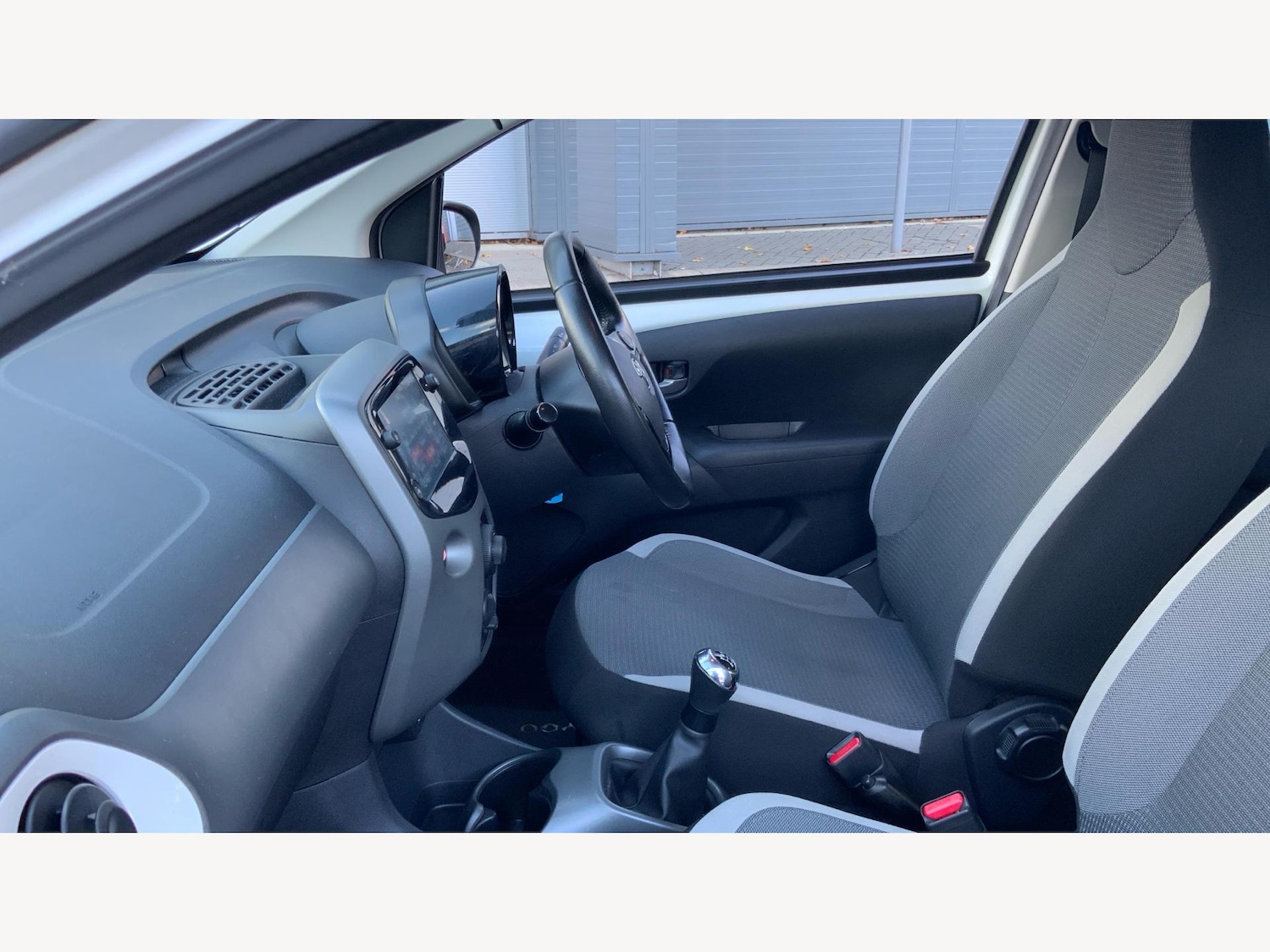 Used Toyota AYGO for sale - 76473681: Photo 12