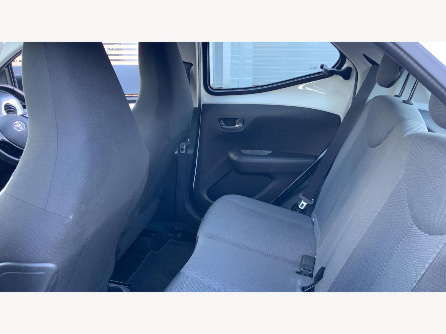 Used Toyota AYGO for sale - 76473681: Photo 15