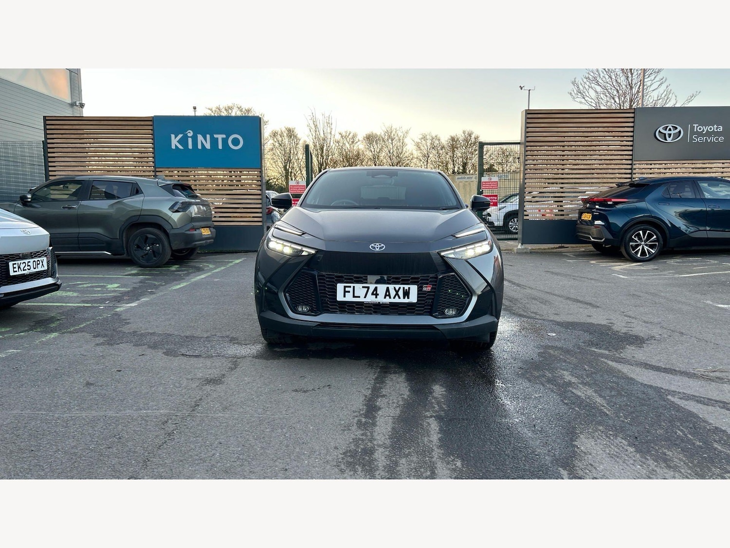 Used Toyota C-HR 2024 for sale - 77994093: Photo 17