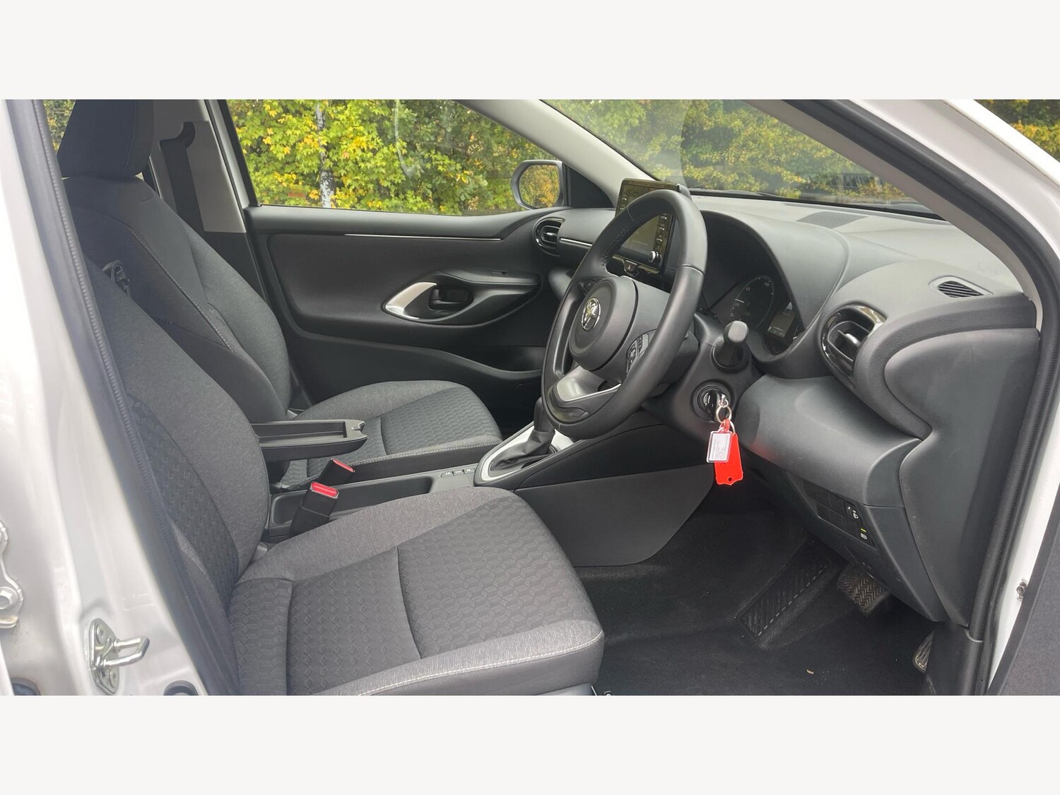 Used Toyota Yaris 2023 for sale - 76620207: Photo 13