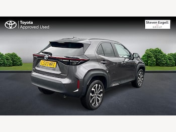 Used Toyota Yaris Cross 2023 for sale - 75174324: Photo