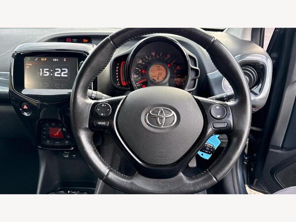 Used Toyota AYGO 2017 for sale - 76188413: Photo 10
