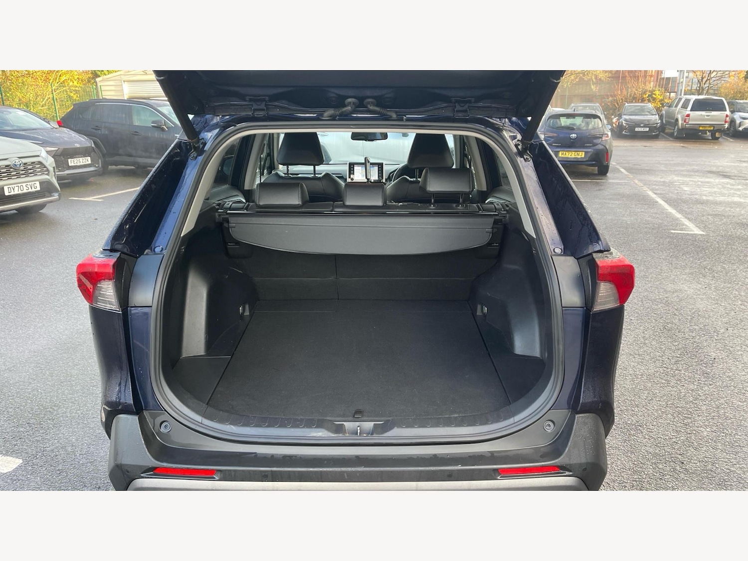 Used Toyota RAV4 2021 for sale - 77067125: Photo 16