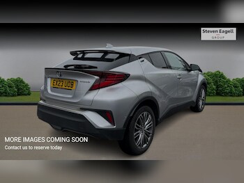 Used Toyota C-HR 2023 for sale - 77852975: Photo